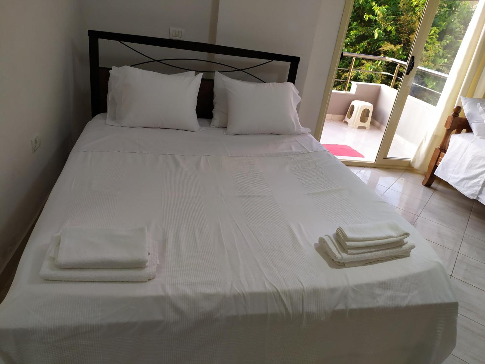 Valbona Apartments Vlorë エクステリア 写真